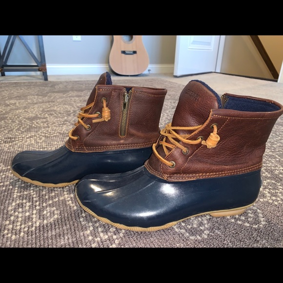 sperry duck boots size 11